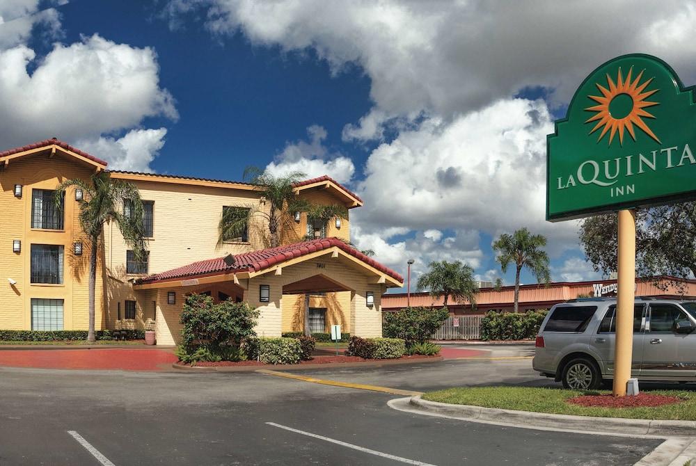 La Quinta Inn By Wyndham Miami Airport North Miami Springs Eksteriør billede