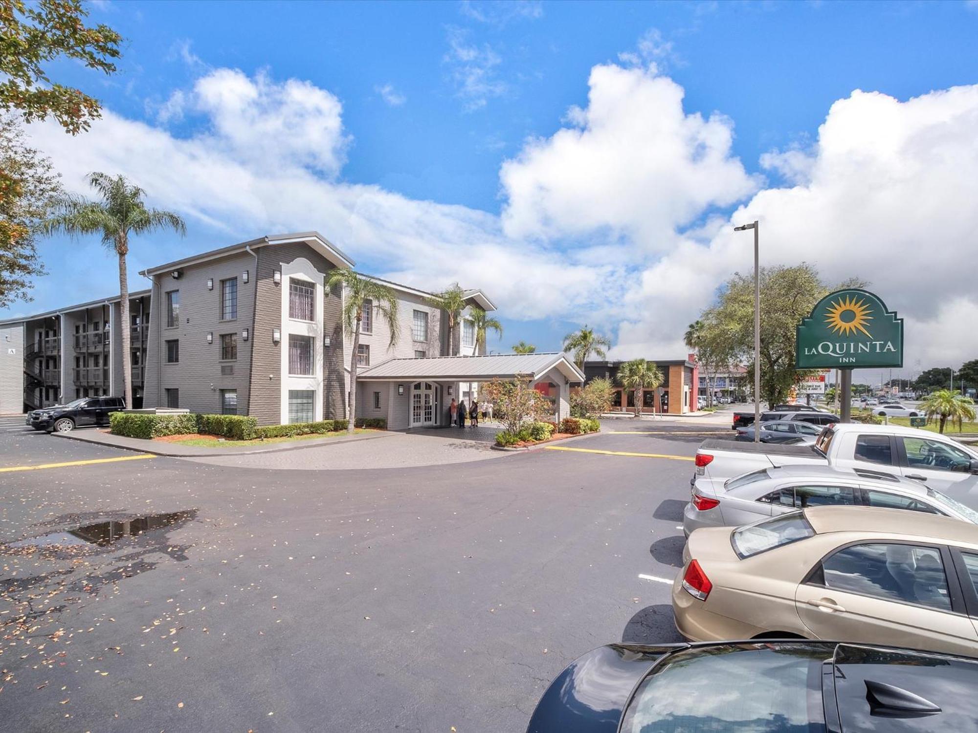 La Quinta Inn By Wyndham Miami Airport North Miami Springs Eksteriør billede