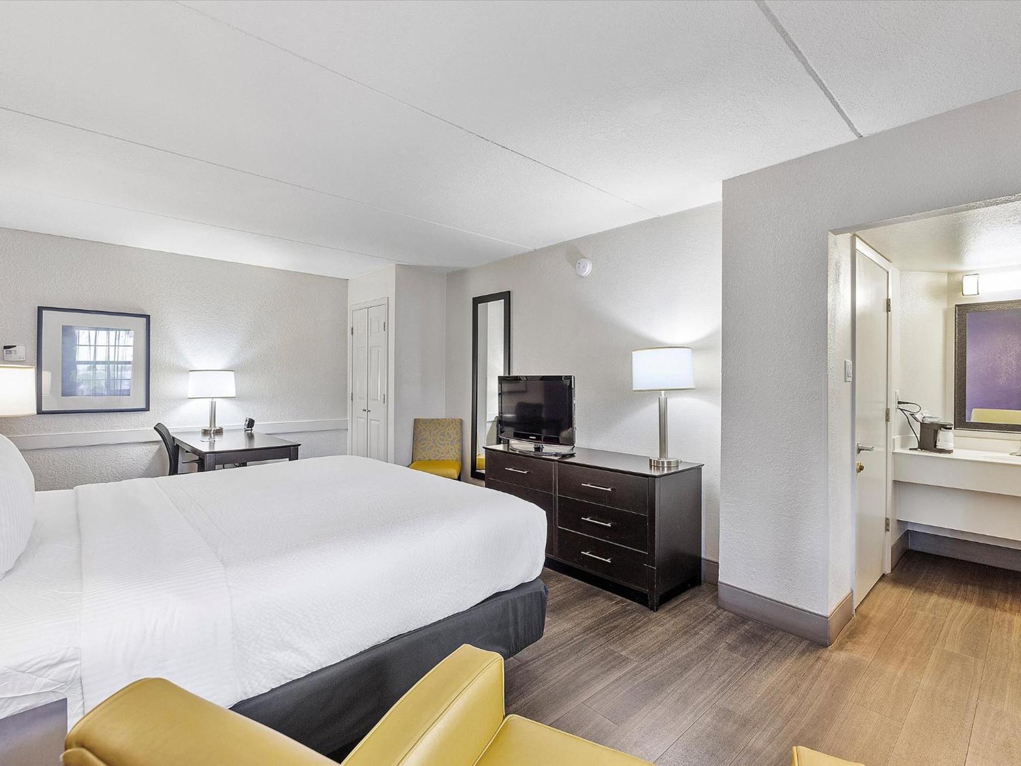 La Quinta Inn By Wyndham Miami Airport North Miami Springs Eksteriør billede