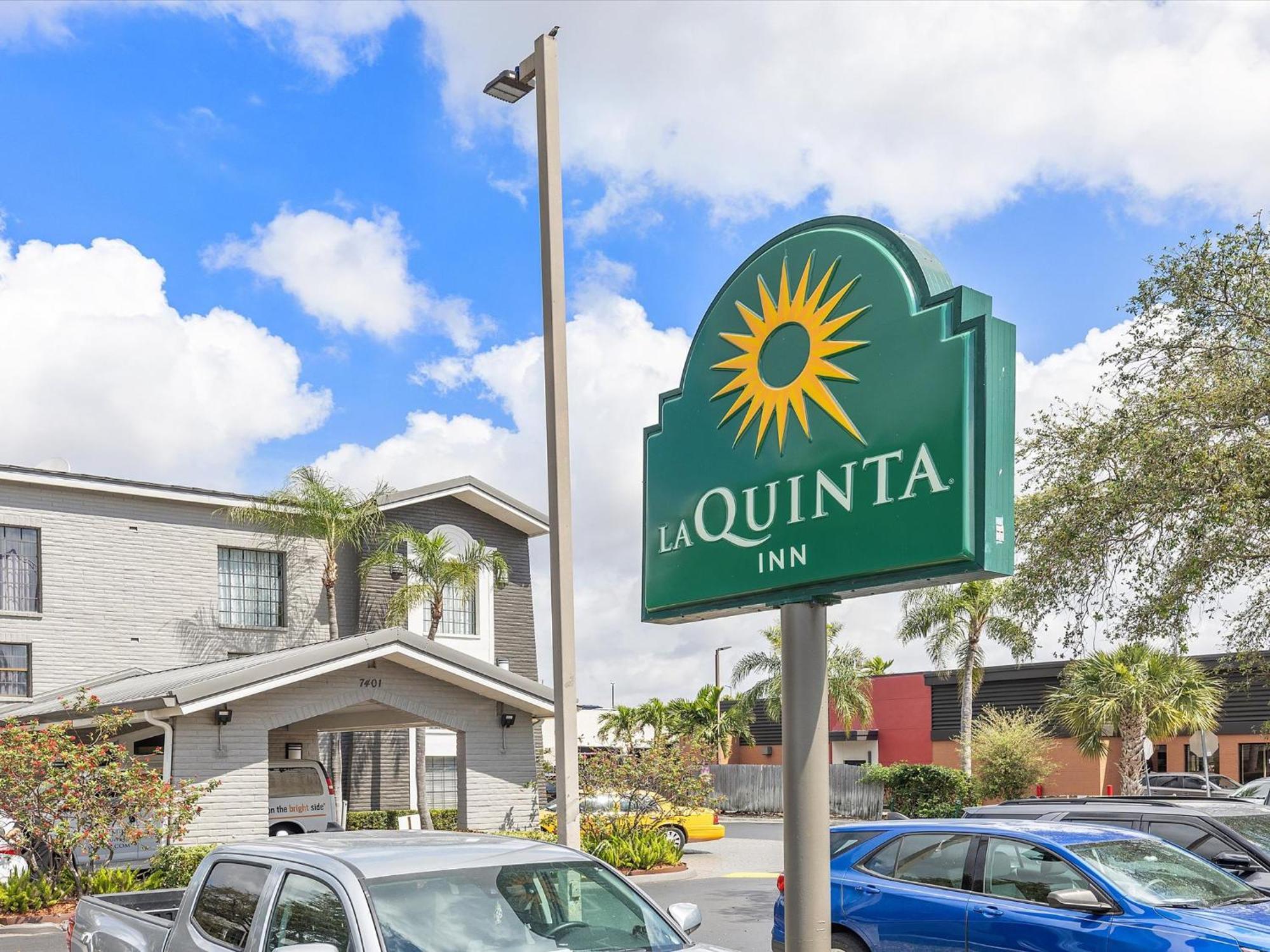 La Quinta Inn By Wyndham Miami Airport North Eksteriør billede